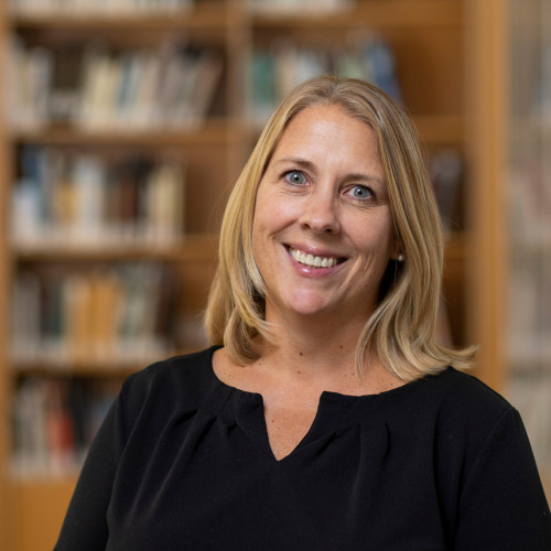 headshot of Carly Kite Lapinski